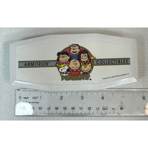 PEANUTS SNOOPY ARMITRON COLLECTIBLES White *CASE ONLY* Vintage UFS -NO watch‎ - Picture 2 of 6